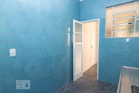 Apartamento à venda com 75m², 2 quartos e sem vagaCozinha