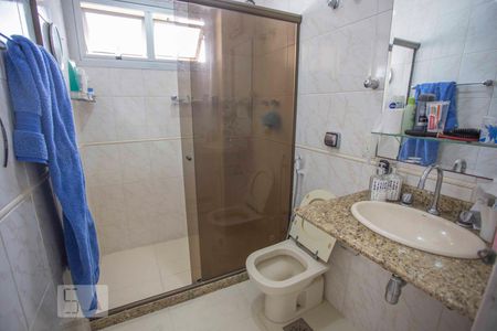 banheiro de apartamento para alugar com 1 quarto, 67m² em Tijuca, Rio de Janeiro