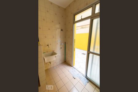 Apartamento para alugar com 85m², 2 quartos e 1 vagaÁrea de serviço