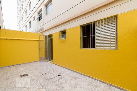 Apartamento para alugar com 85m², 2 quartos e 1 vagaQuintal
