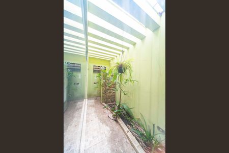 Casa à venda com 220m², 3 quartos e 4 vagas Casa à venda com 220m², 3 quartos e 4 vagasJardim de Inverno