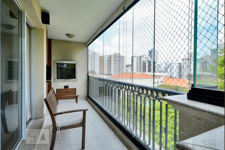 varanda de apartamento para alugar com 4 quartos, 171m² em Perdizes, São Paulo