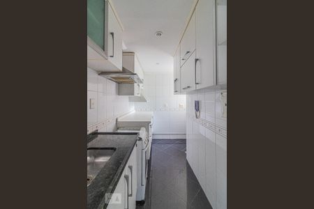 Cozinha de apartamento à venda com 2 quartos, 54m² em Santa Maria, São Caetano do Sul