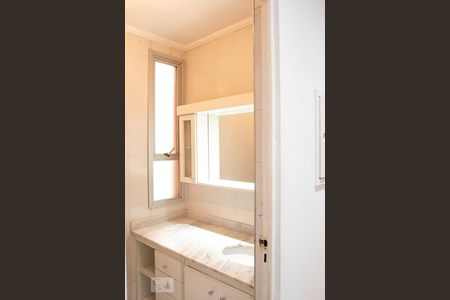 Banheiro de apartamento para alugar com 3 quartos, 70m² em Planalto, São Bernardo do Campo