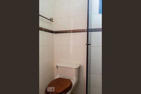 BANHEIRO de apartamento para alugar com 2 quartos, 65m² em Vila Bruna, São Paulo