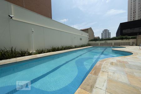 Studio para alugar com 35m², 1 quarto e 1 vaga Studio para alugar com 35m², 1 quarto e 1 vagaÁrea comum - Piscina