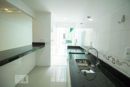 Apartamento à venda com 97m², 3 quartos e 2 vagasCozinha