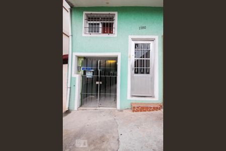 Casa para alugar com 70m², 1 quarto e sem vagafachada