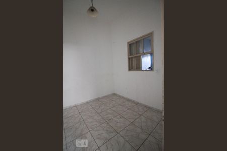 Casa para alugar com 70m², 1 quarto e sem vagaquarto