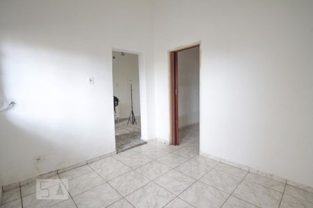Casa para alugar com 70m², 1 quarto e sem vagasala
