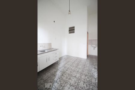 Casa para alugar com 70m², 1 quarto e sem vagacozinha