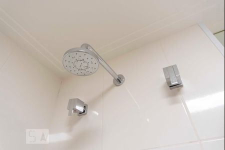 Apartamento à venda com 128m², 3 quartos e 2 vagasChuveiro 