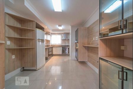 Apartamento à venda com 128m², 3 quartos e 2 vagasCozinha 