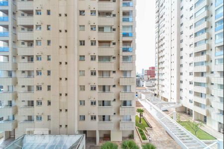 Apartamento à venda com 128m², 3 quartos e 2 vagasVista da Sacada do Quarto 1