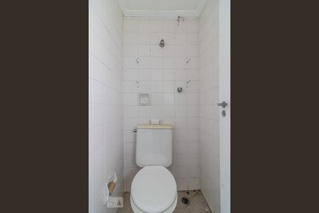 Apartamento à venda com 90m², 2 quartos e 1 vaga Apartamento à venda com 90m², 2 quartos e 1 vagaBanheiro