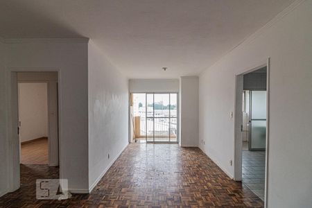 Apartamento à venda com 90m², 2 quartos e 1 vaga Apartamento à venda com 90m², 2 quartos e 1 vagaSala