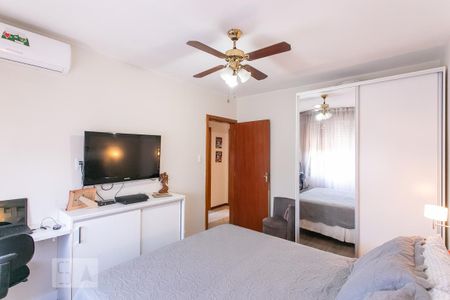 Casa de condomínio à venda com 130m², 3 quartos e 4 vagasQuarto 1