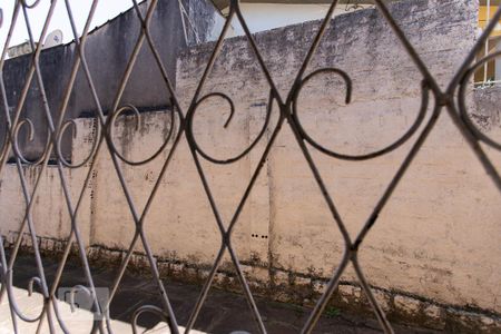Casa de condomínio à venda com 130m², 3 quartos e 4 vagasVista do Quarto 3