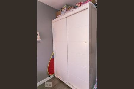 Casa de condomínio à venda com 130m², 3 quartos e 4 vagasDetalhe