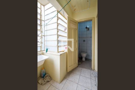 Apartamento à venda com 74m², 2 quartos e sem vaga Apartamento à venda com 74m², 2 quartos e sem vagaÁrea de Serviço