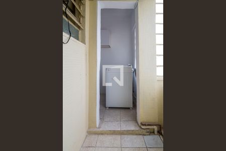 Apartamento à venda com 74m², 2 quartos e sem vaga Apartamento à venda com 74m², 2 quartos e sem vagaÁrea de Serviço