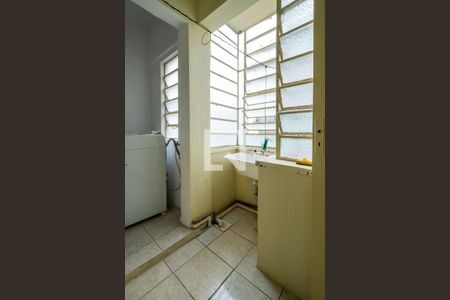 Apartamento à venda com 74m², 2 quartos e sem vaga Apartamento à venda com 74m², 2 quartos e sem vagaÁrea de Serviço