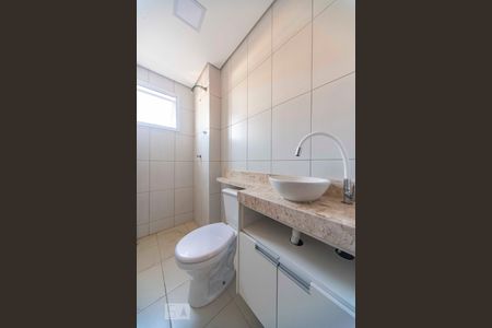 Apartamento para alugar com 51m², 2 quartos e 1 vagaBanheiro do Quarto 2