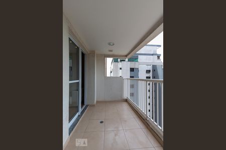 Apartamento para alugar com 61m², 2 quartos e 1 vaga Apartamento para alugar com 61m², 2 quartos e 1 vagaVaranda
