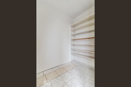 Apartamento à venda com 62m², 2 quartos e 1 vaga Apartamento à venda com 62m², 2 quartos e 1 vagaQuarto de serviço