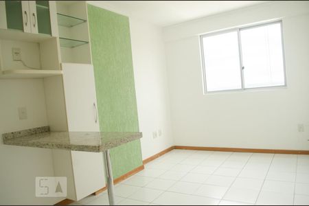 Apartamento para alugar com 28m², 1 quarto e 1 vagaSala com Cozinha