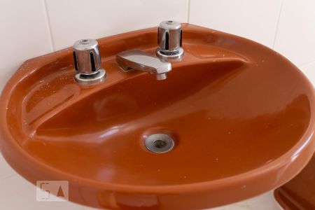 Apartamento para alugar com 56m², 2 quartos e 1 vagaBanheiro - Torneira
