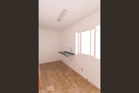 Cozinha de apartamento para alugar com 2 quartos, 56m² em Santana, Porto Alegre