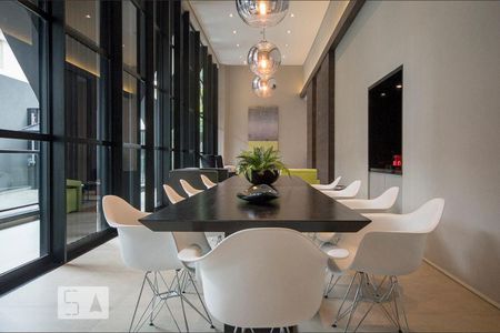 Studio para alugar com 30m², 1 quarto e 1 vagaHall