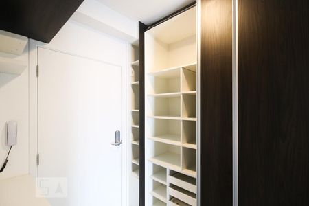 Studio para alugar com 30m², 1 quarto e 1 vaga Studio para alugar com 30m², 1 quarto e 1 vagaStudio