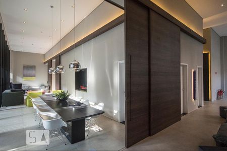 Studio para alugar com 30m², 1 quarto e 1 vaga Studio para alugar com 30m², 1 quarto e 1 vagaHall