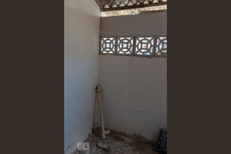 Casa para alugar com 35m², 1 quarto e sem vaga