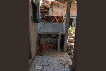 Casa para alugar com 35m², 1 quarto e sem vaga