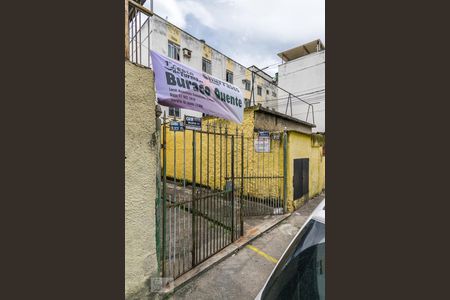 Apartamento para alugar com 55m², 2 quartos e sem vagaFachada