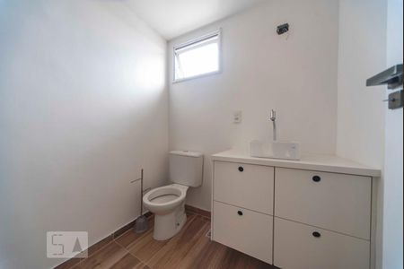 Banheiro  de apartamento à venda com 2 quartos, 52m² em Parque Erasmo Assunção, Santo André