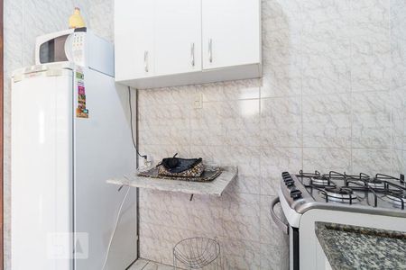 Cozinha de apartamento à venda com 2 quartos, 58m² em Castelo, Belo Horizonte