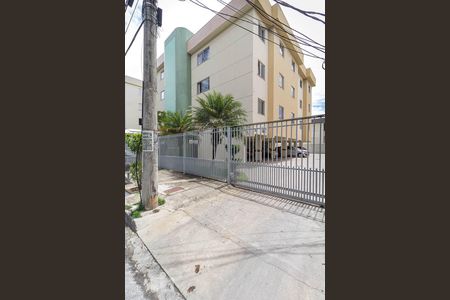 Apartamento para alugar com 58m², 2 quartos e 1 vaga Apartamento para alugar com 58m², 2 quartos e 1 vagaFachada