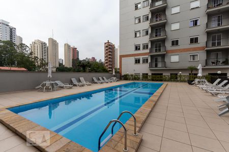 Apartamento para alugar com 38m², 1 quarto e 2 vagas Apartamento para alugar com 38m², 1 quarto e 2 vagasPiscina