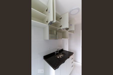 Detalhe da cozinha de apartamento para alugar com 1 quarto, 38m² em Jardim Ampliação, São Paulo