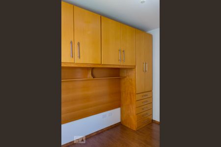 Quarto 1 - Armários de apartamento à venda com 2 quartos, 60m² em Rudge Ramos, São Bernardo do Campo
