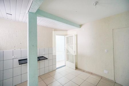 Sala e cozinha de casa de condomínio para alugar com 1 quarto, 40m² em Vila Zilda, São Paulo