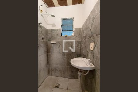 Banheiro  de casa para alugar com 1 quarto, 30m² em Piedade, Rio de Janeiro