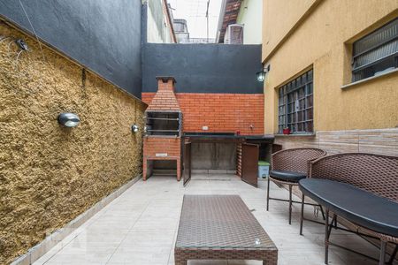 Casa à venda com 200m², 4 quartos e 2 vagasQuintal