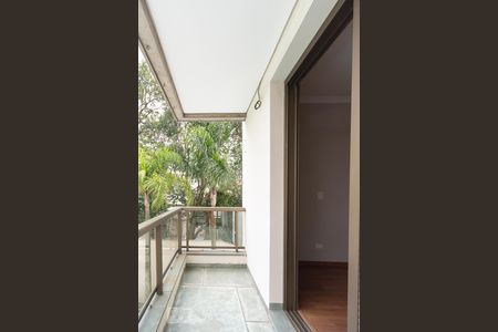 Apartamento para alugar com 178m², 3 quartos e 3 vagas Apartamento para alugar com 178m², 3 quartos e 3 vagasVaranda Suíte 3