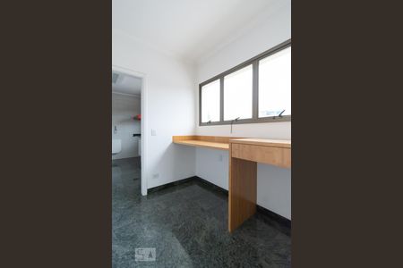 Apartamento para alugar com 178m², 3 quartos e 3 vagas Apartamento para alugar com 178m², 3 quartos e 3 vagasCopa