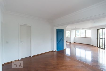 Apartamento para alugar com 178m², 3 quartos e 3 vagas Apartamento para alugar com 178m², 3 quartos e 3 vagasSala